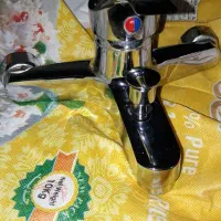 دوش و شیر حموم