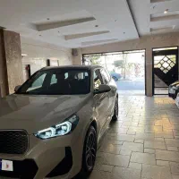 فروش بی ام و ix1 مدل ۲۰۲۵ کارکرد ۷۵۰۰ کیلومتر