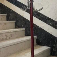 چوب لباسی پایه سنگ