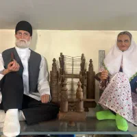 مجسمه مومی پیرزن و پیرمرد