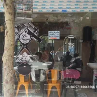 مغازه دونبش خ اصلی پرتردد