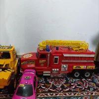 ماشین اسباب بازی بزرگ وبازی فکری pentago