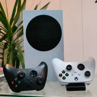 XBoX series s 512 دو دسته
