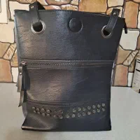 کیف مجلسی|کیف، کفش، کمربند|اندیشه, اندیشه فاز ۳|دیوار