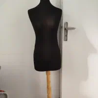 مانکن سایز 38