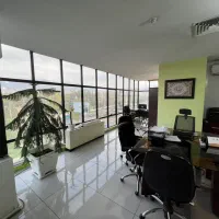 ۱۴۰متر فلت دونبش بر بلوار،تابلوخور عالی،نزدیک مترو