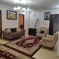 واحد دو خوابه کامل دربست پارکینگ و بخاری روشن|اجارهٔ کوتاه‌مدت آپارتمان و سوئیت|رشت, پیرکلاچای|دیوار