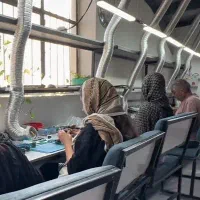 مونتاژکار الکترونیک (خانم و آقا)