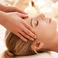 ماساژور هستم