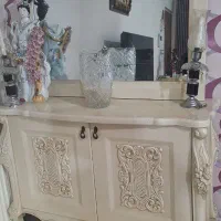 آیینه وکنسول