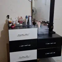 میز ارایشی|تخت و سرویس خواب|فولادشهر, فولادشهر|دیوار