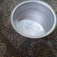 دیگ بزرگ در خیابان فروغی