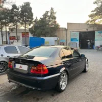 بی ام و ۳۱۸i