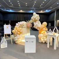 گلارایی و بادکنکارایی
