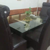 میز ناهار خوری ۶نفره جنس چرمی