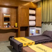 استخدام دردفتر رزرو هتل و رستوران|استخدام خدمات فروشگاه و رستوران|تهران, صادقیه|دیوار