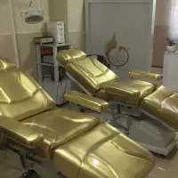 تخت زیبایی، لیزر،فیشیال و مامایی|آرایشگاه و سالنهای زیبایی|سنندج, |دیوار