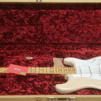 Fender American Original 50s stratocaster فندر
