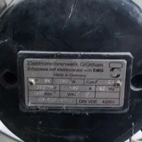 هواکش صنعتی(مکنده) ۶ پره آلمانی ۵۰ سانتی|پنکه و تصفیه‌کنندهٔ هوا|اصفهان, شاهزاده ابراهیم|دیوار
