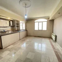 ۸۱متر، سالن پرده_آلاله شرقی