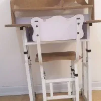 میز تحریر همراه با صندلی