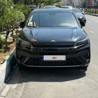 مدل 1404 مشابه صفر J7