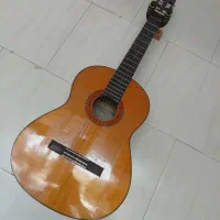 گیتار یاماها اصلc70