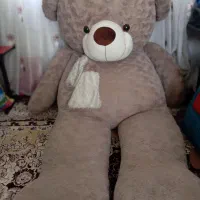 خرس بزرگ|اسباببازی|رباطکریم, رباطکریم|دیوار