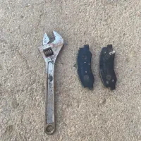 آچار فرانسه یک جفت لنت پژو نوع