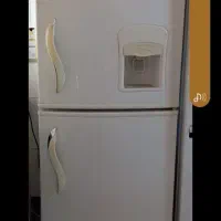 یک عدد یخچال درحدنو