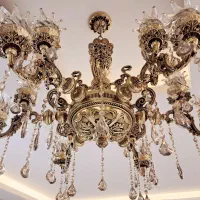 لوستر سلطنتی طلایی پتینه دوازده شعله