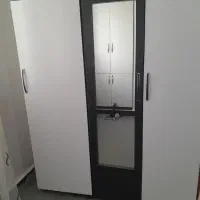 فروش کمد ۳ تیکه همرا ه اجاق گاز طرح فر درحد صفر