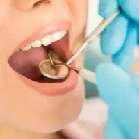 دندانپزشکی باتخفیف ویژه در بومهن