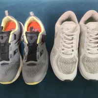 دو عدد کفش اسپورت