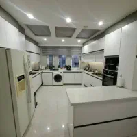 ۱۱۰متر/۳خواب/فول امکانات/روبروی پارک لاله