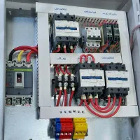 خدمات مونتاژ نصب و تعمیر تابلوهای برق  سه فاز