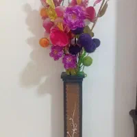 گل و گلدان