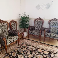 مبل سلطنتی