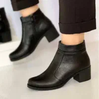 نیم بوت شیک|کیف، کفش، کمربند|قم, امامزاده ابراهیم|دیوار