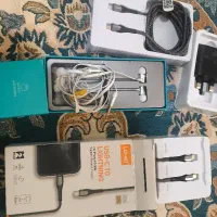 تعداد هندزفری و سیم شارژر آیفون نو