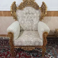 مبل سلطنتی