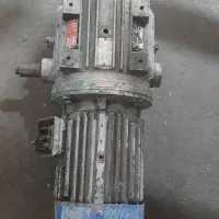 موتور گیربکس ۳ فاز