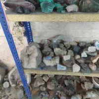 سنگهای قیمتی و نیمه قیمتی مناسب تراش و دکور