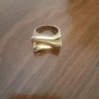 فروش انگشتر.به نرخ تابلو