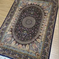 فرش دست بافت جنس ابریشم