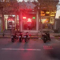 بر خیابان شاهد|اجارهٔ مغازه و غرفه|اصفهان, شاهد|دیوار