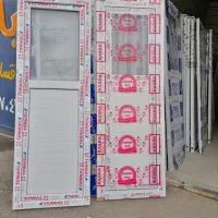 تولیدوعرضه انواع درب های(پی وی سی)قیمت بسیار مناسب