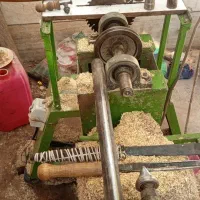 دستکاه خراطی سالم و درحال کار میباشد|ماشین‌آلات صنعتی|شیراز, ماه فیروزان|دیوار