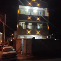 منزل سه طبقه جهت تهاتر با زمین یا منزل ۲۰۰ متری|فروش خانه و ویلا|شیراز, شهدای شهرک سعدی|دیوار
