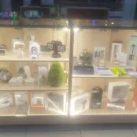 فروشنده خانم کانتر گجت و اکسسوری